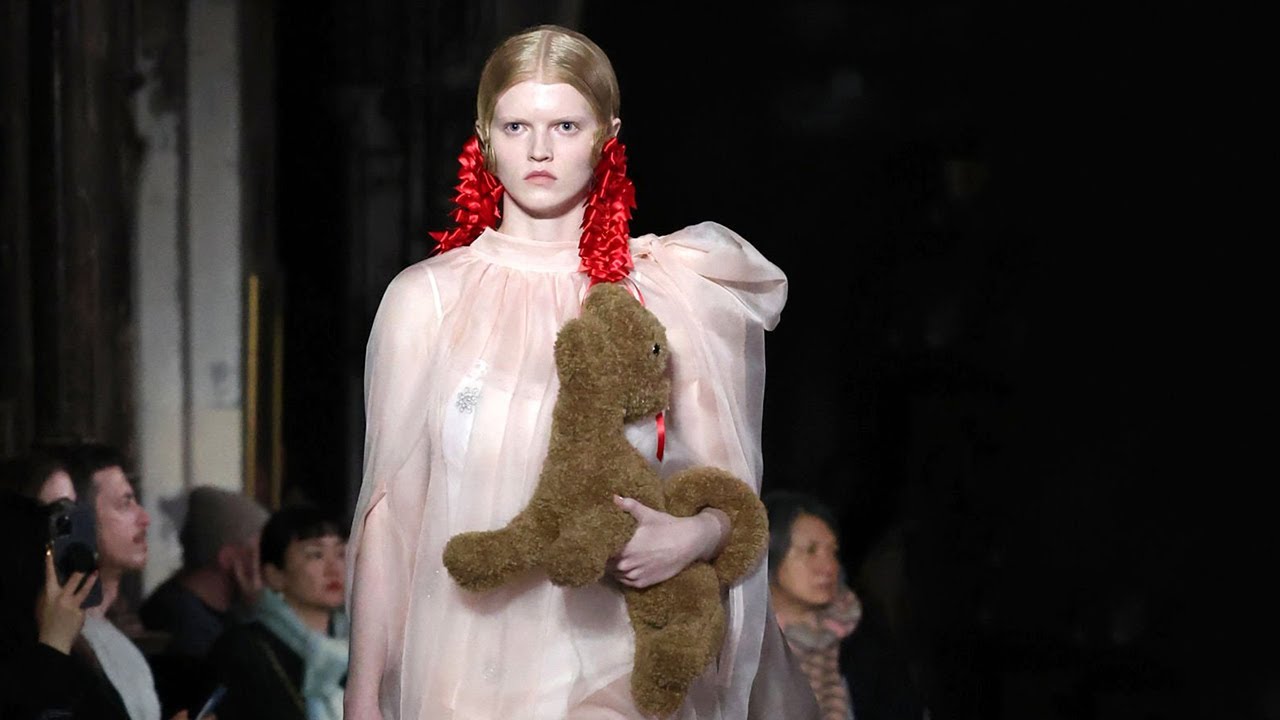 Simone Rocha | Fall Winter 2024/2025 | Full Show