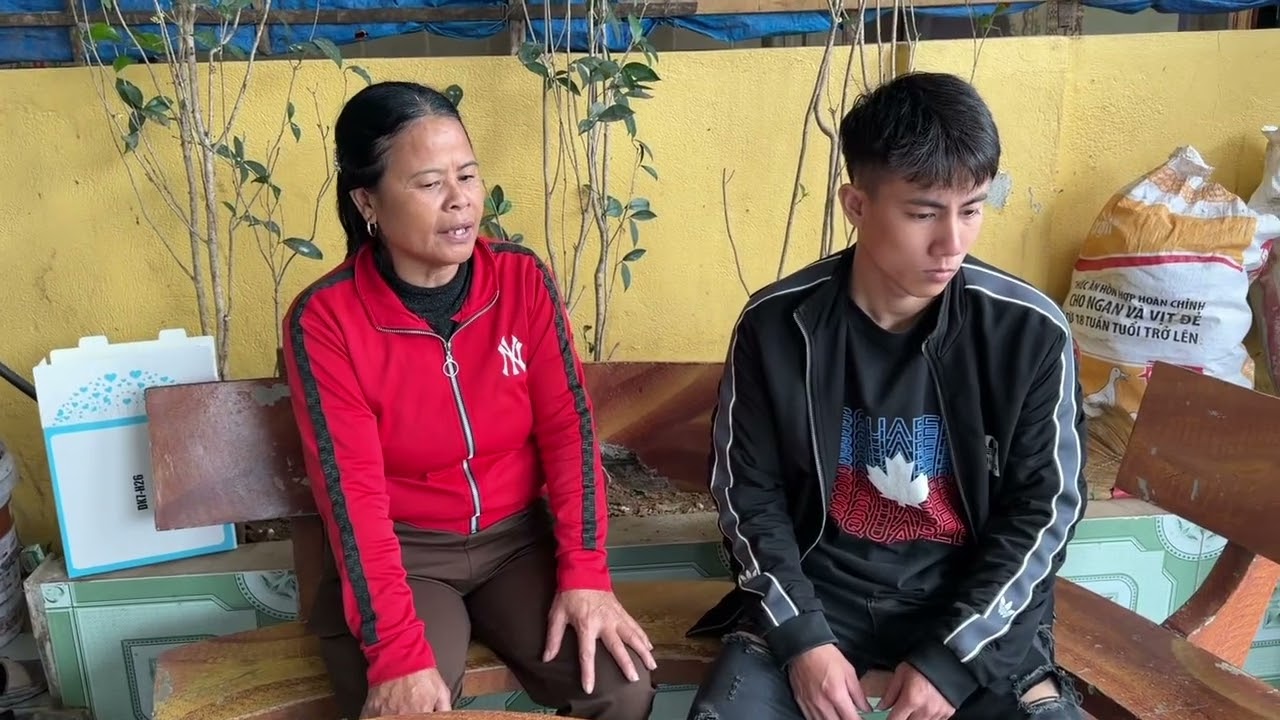 Sỹ Cay Cú Sang Đánh Mụ Minh Ai Cho Bà Lấy Tóc Của Tôi Cho Ông Hiếu Đi Xét Nghiệm 