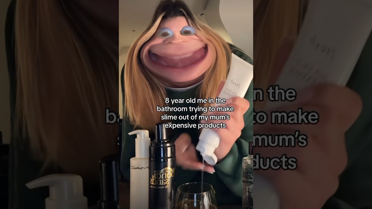 Ja pr&oacute;bująca zrobić gluta #wirusowe #śmieszne #fajnarzecze #sztukaciała #kr&oacute;tkiefilmyyoutube #memy #chłodzenie #makijażtatuażu