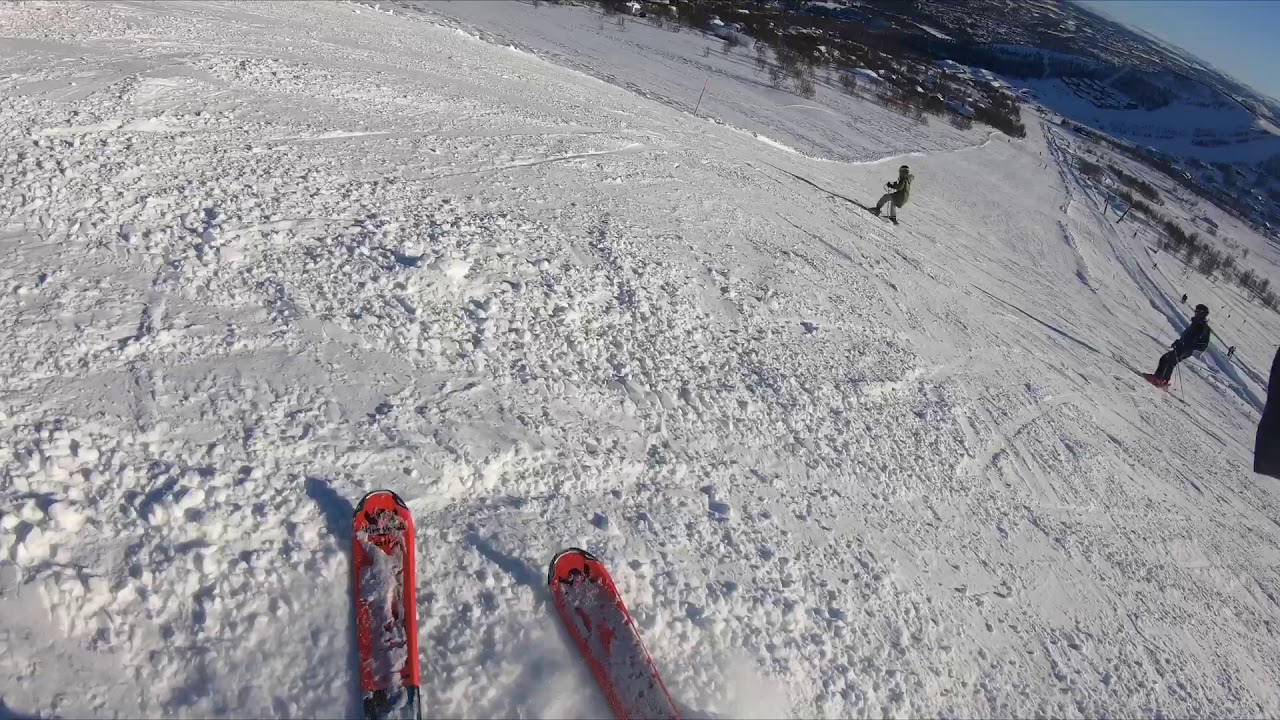 Skiing in Geilo blue run (run 47) top to bottom 2020!!