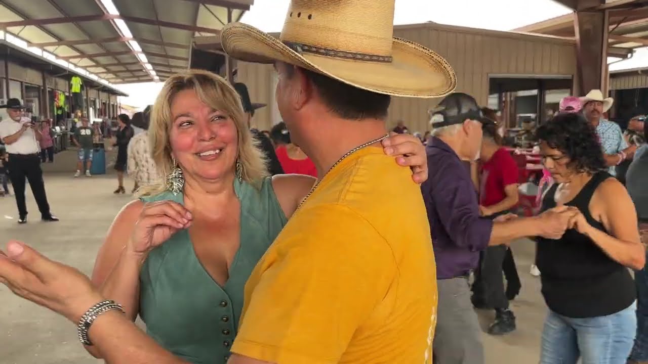 s&aacute;bado 4-11 en la pulga de Alamo Texas rgv
