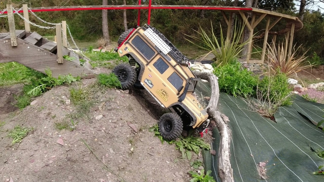 TRX6 et TRX4 sortie crawler en famille à Lessay