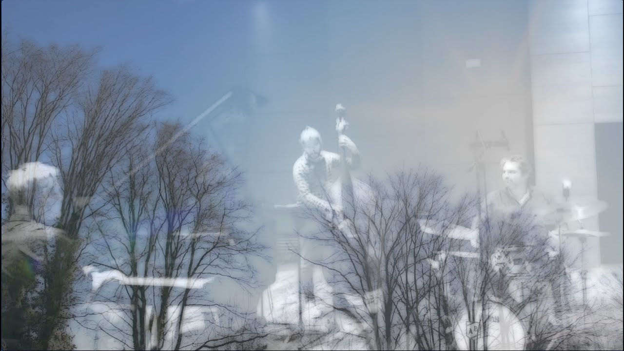 Andres Jimenez Trio  -   La Belle Dame Sans Regrets , January 2022( edit )