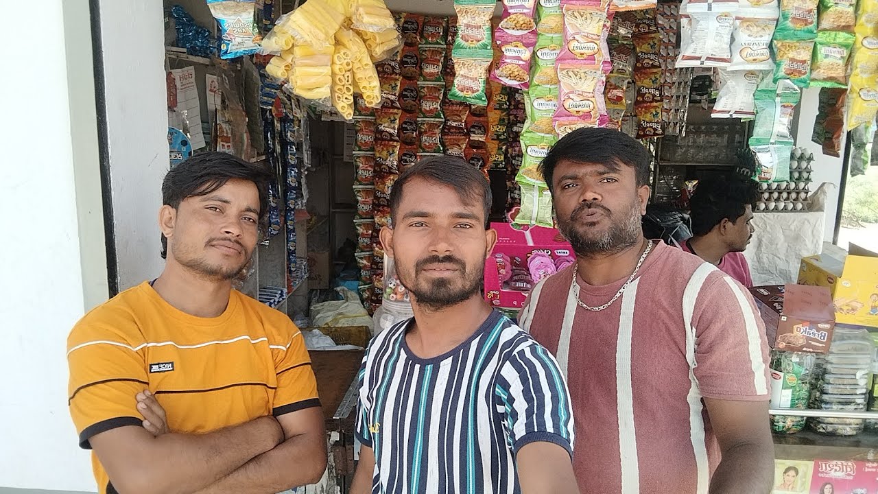Mere Dost Chhup Chhup Ke Khate Hai 🤣