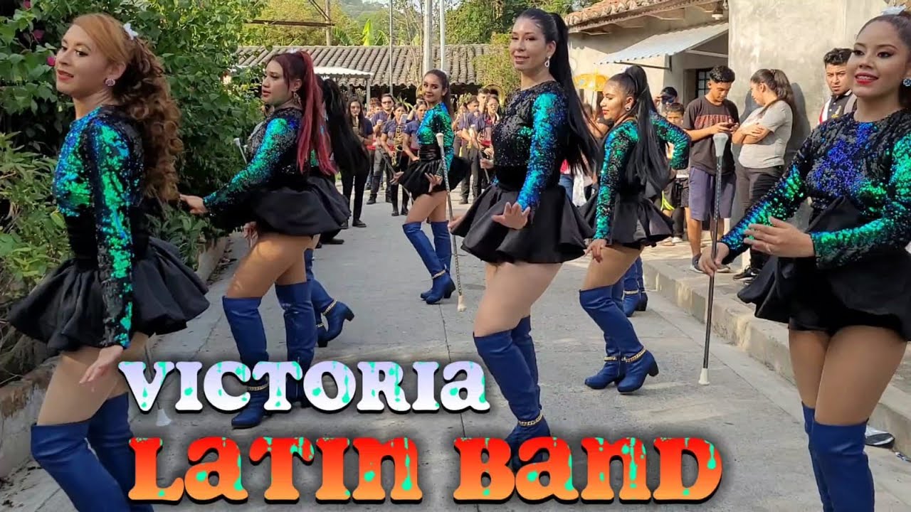 VICTORIA LATIN BAND, fiestas en Cerron Grande.
