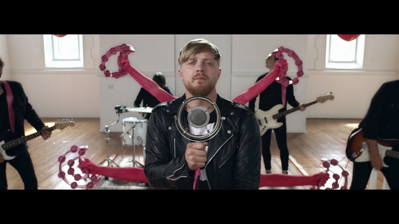 Francois van Coke - Mensdom (Official)