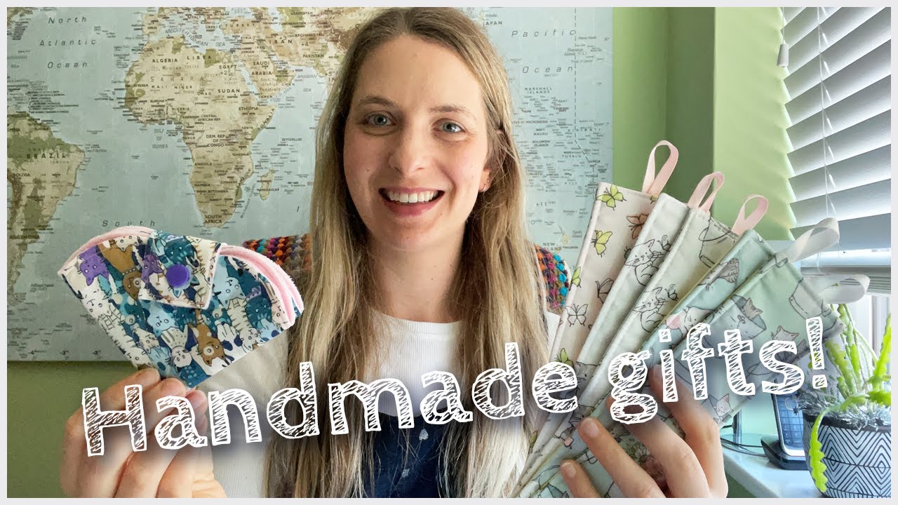 HANDMADE SEWING GIFT IDEAS + A CRAFTY BOOK RECOMMENDATION!