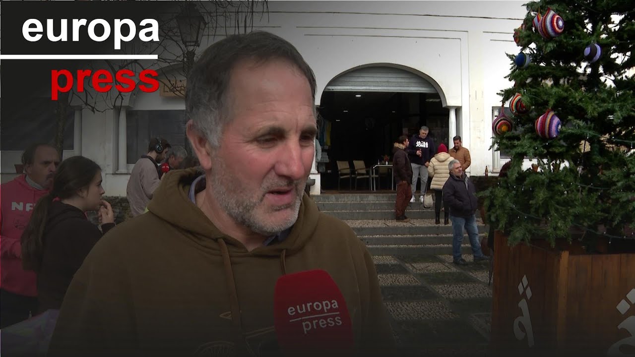 Almonaster la Real, con 1.800 habitantes, ya vivió desalojos con el incendio forestal de 2020