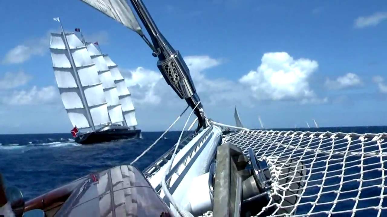 Episode 13 - St. Barth & the Bucket - Maltese Falcon vs. Meteor