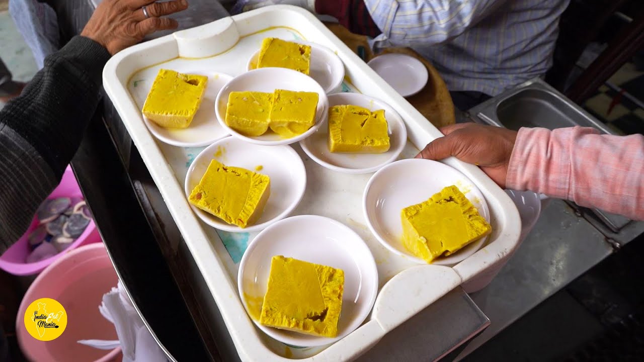 Lucknow Famous Prakash Kesar Pista Badam Kulfi Rs. 70/- Only l Lucknow Street Food