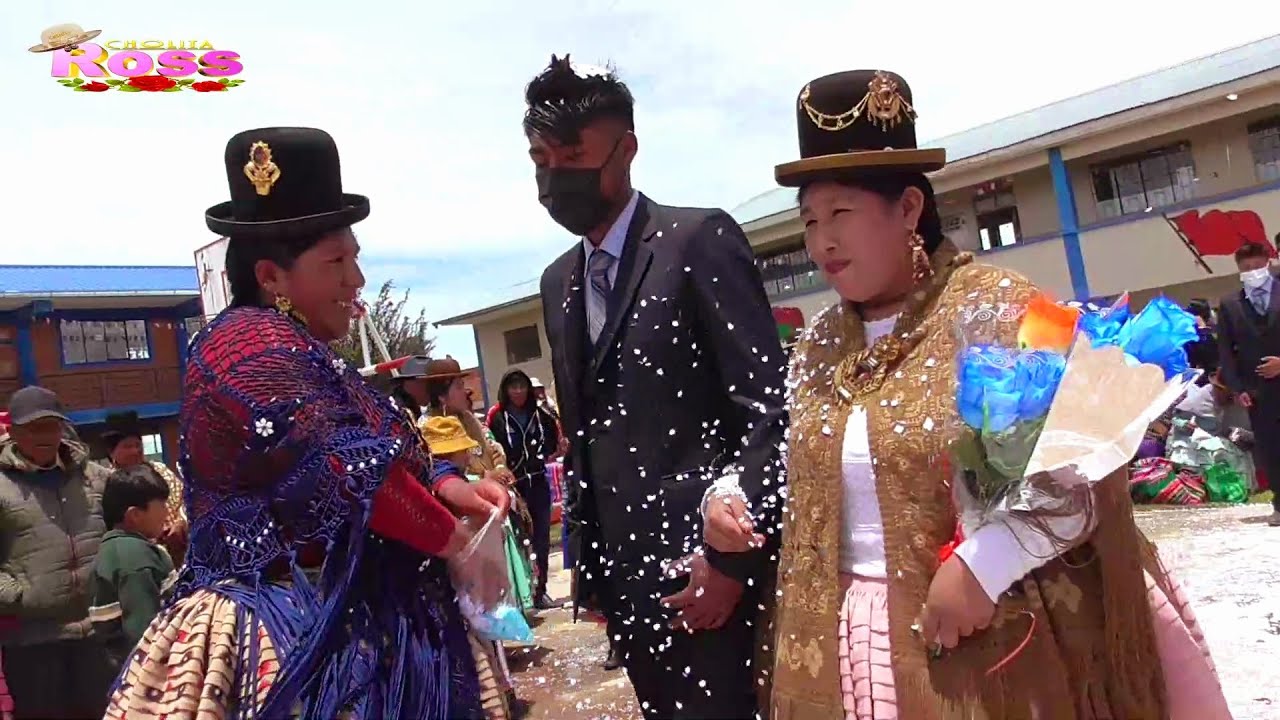 ACTO DE GRADUACION EN EL COLEGIO JOSE BALLIVIAN ''HUACULLANI'' PROVINCIA INGAVI
