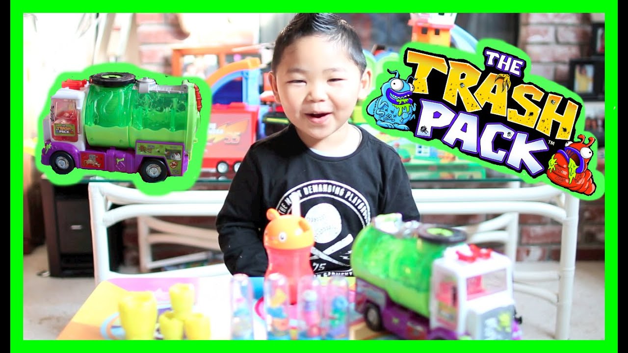 The Trash Pack Sewer Truck! | A to Z with Jesse T