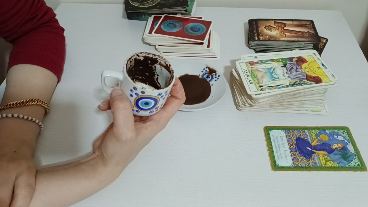 Balık burcu 13 Şubat kahve ve tarot açılımı
