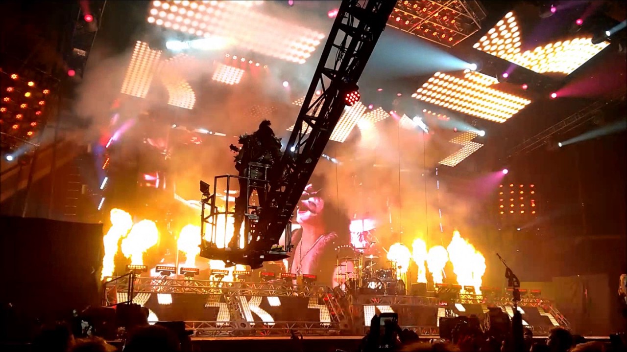 Kiss live at Ahoy Rotterdam May 24, 2017 Rock and Roll All Nite