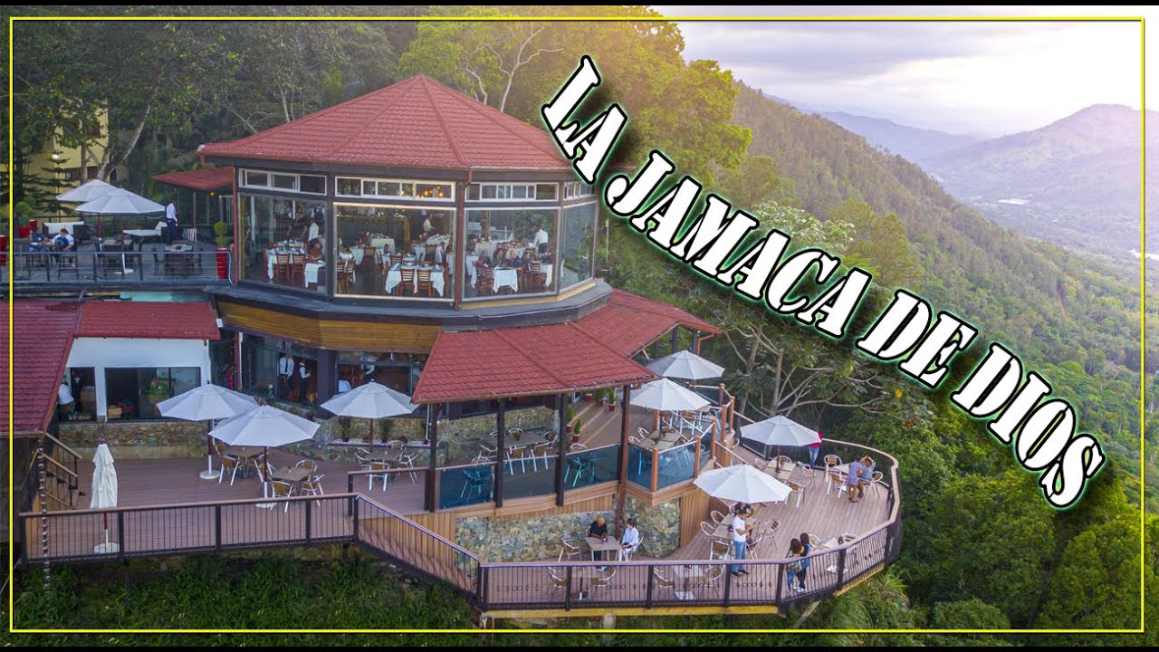 La JAMACA DE DIOS restaurante con plataforma giratoria ubicado en JARABACOA (mundo de aventuras)