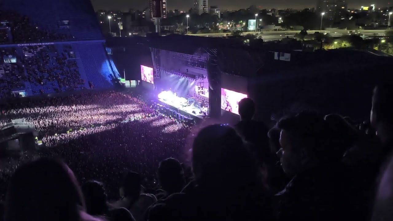 Ego Kill Talent (banda soporte SOAD) - Buenos Aires 2025, estadio Vélez Sarsfield