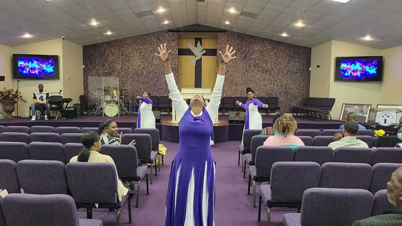 This is a move-praise dance