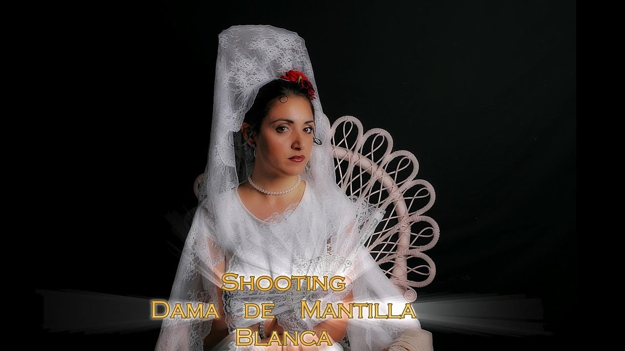 Dama de Mantilla Blanca