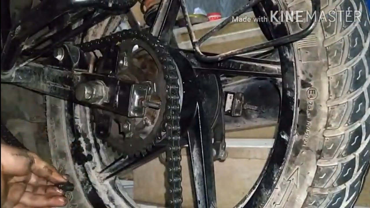 طريقه فك و تنظيف جنزير للموتوسيكل البوكسر boxer chain clean