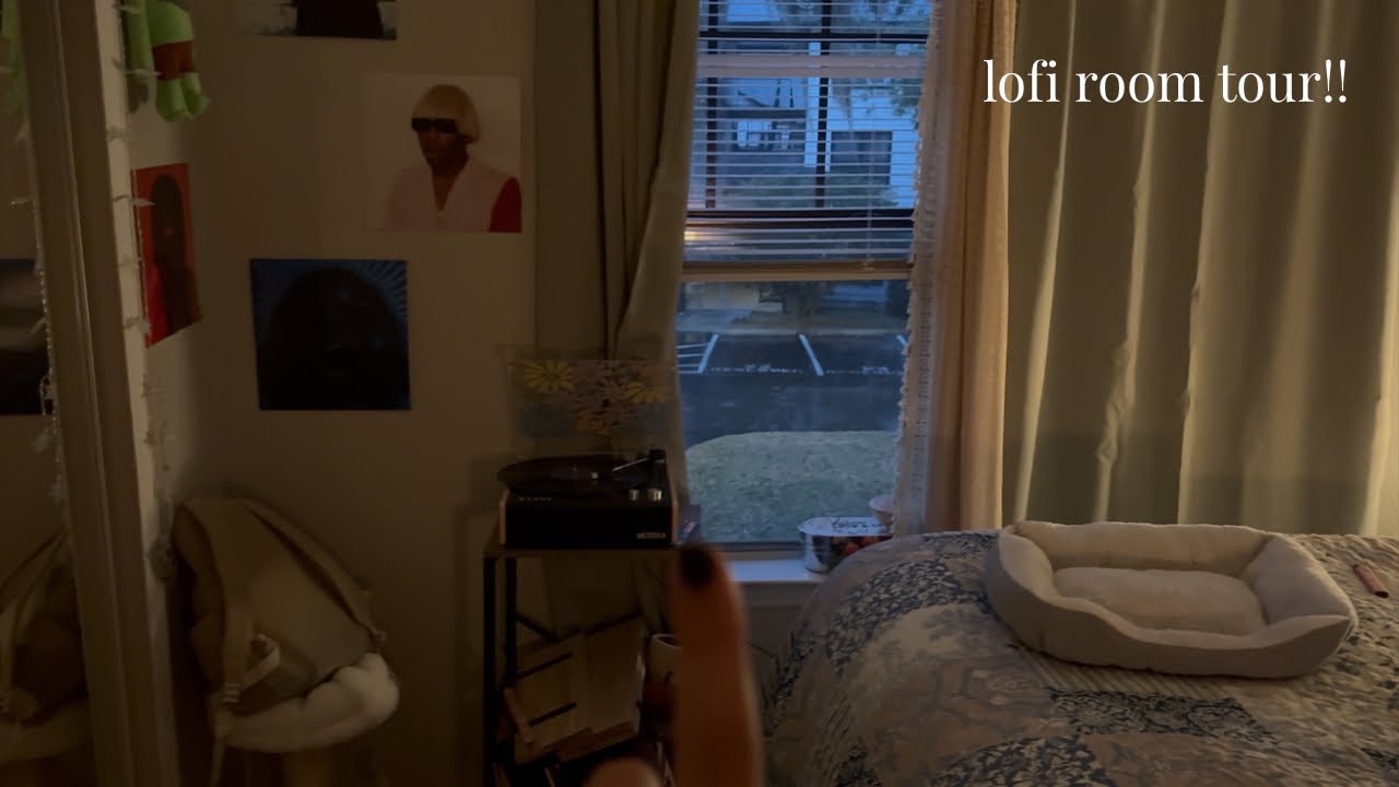 | ASMR | lofi room tour! (headphones recommended!)