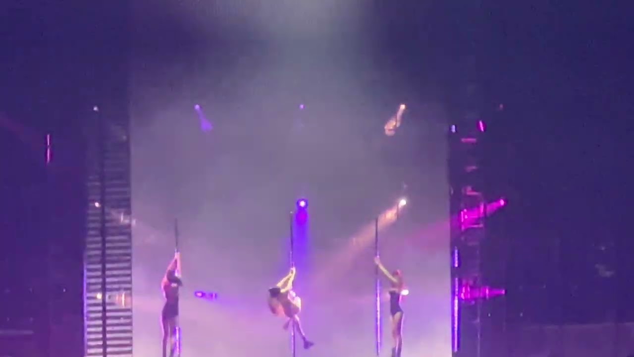 BlackPink Born Pink World Tour Hong Kong Day 2 LALISA + MONEY 230114