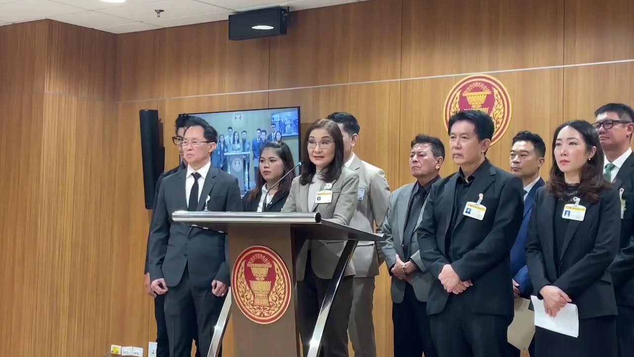 [LIVE]: ‘ทนายอั๋น’ ยื่นหนังสือถึง สว. นันทนา ให้การเลือกตั้งเป็นโมฆะ