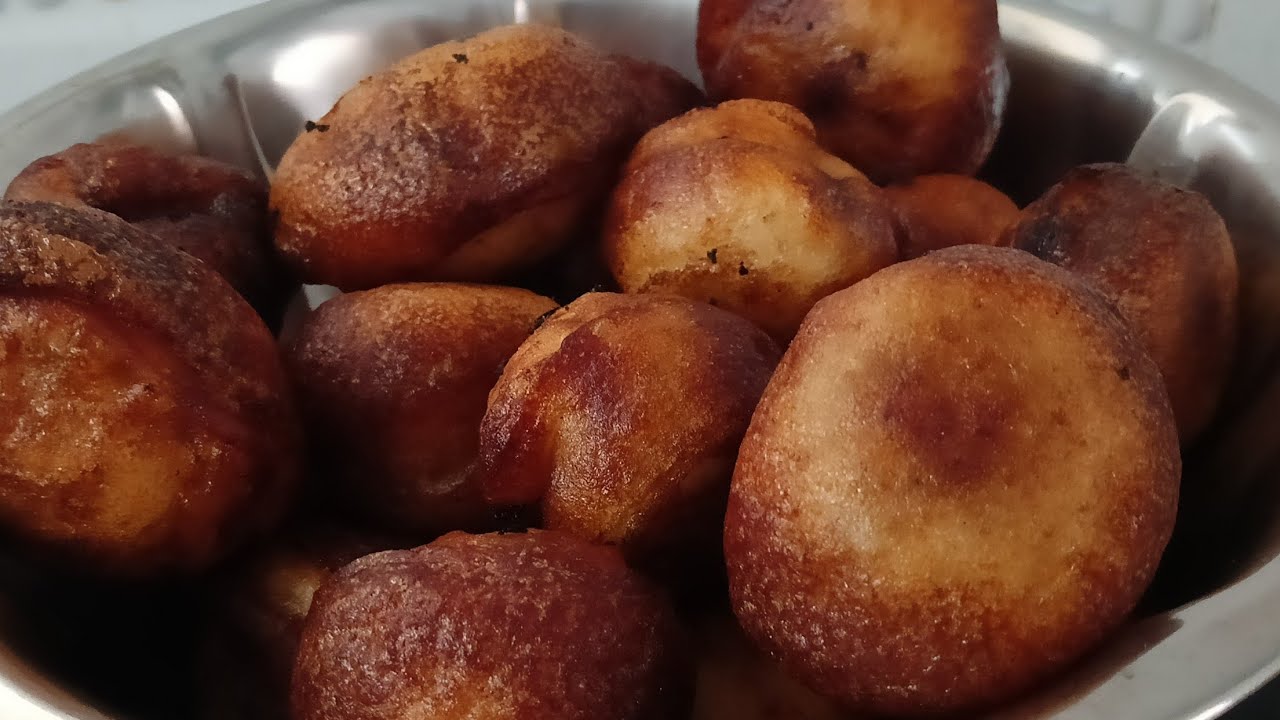 రుచికరమైన బెల్లం కుడుము బూరెలు #food#sweets
