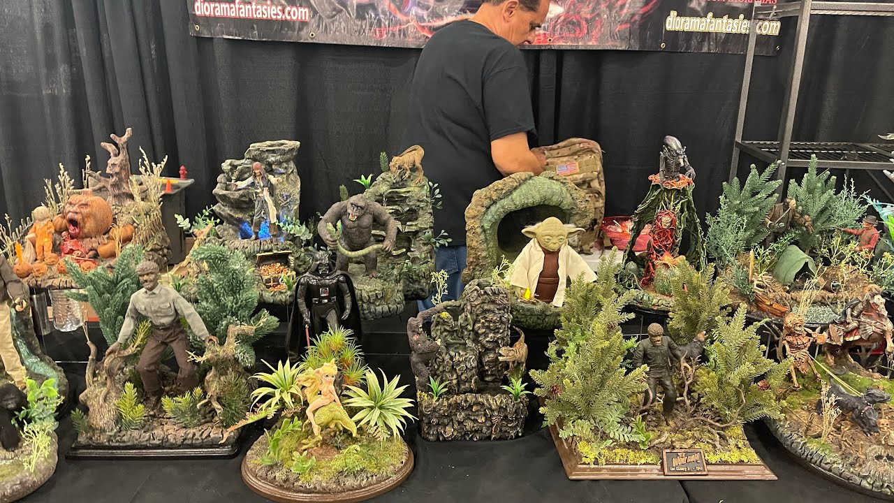 Interview with Joe Trujillo and his dioramas