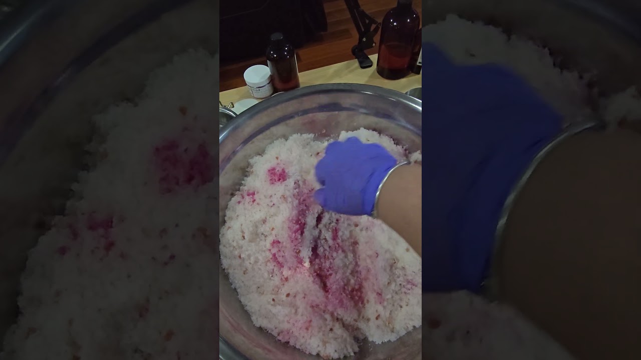 Making Romance in Bloom Bath Salts! 