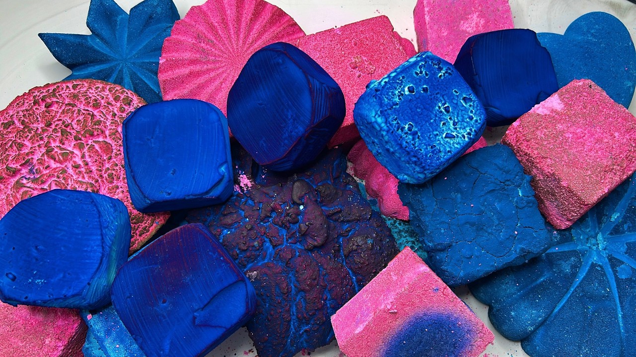 Pretty pink & blue 😻