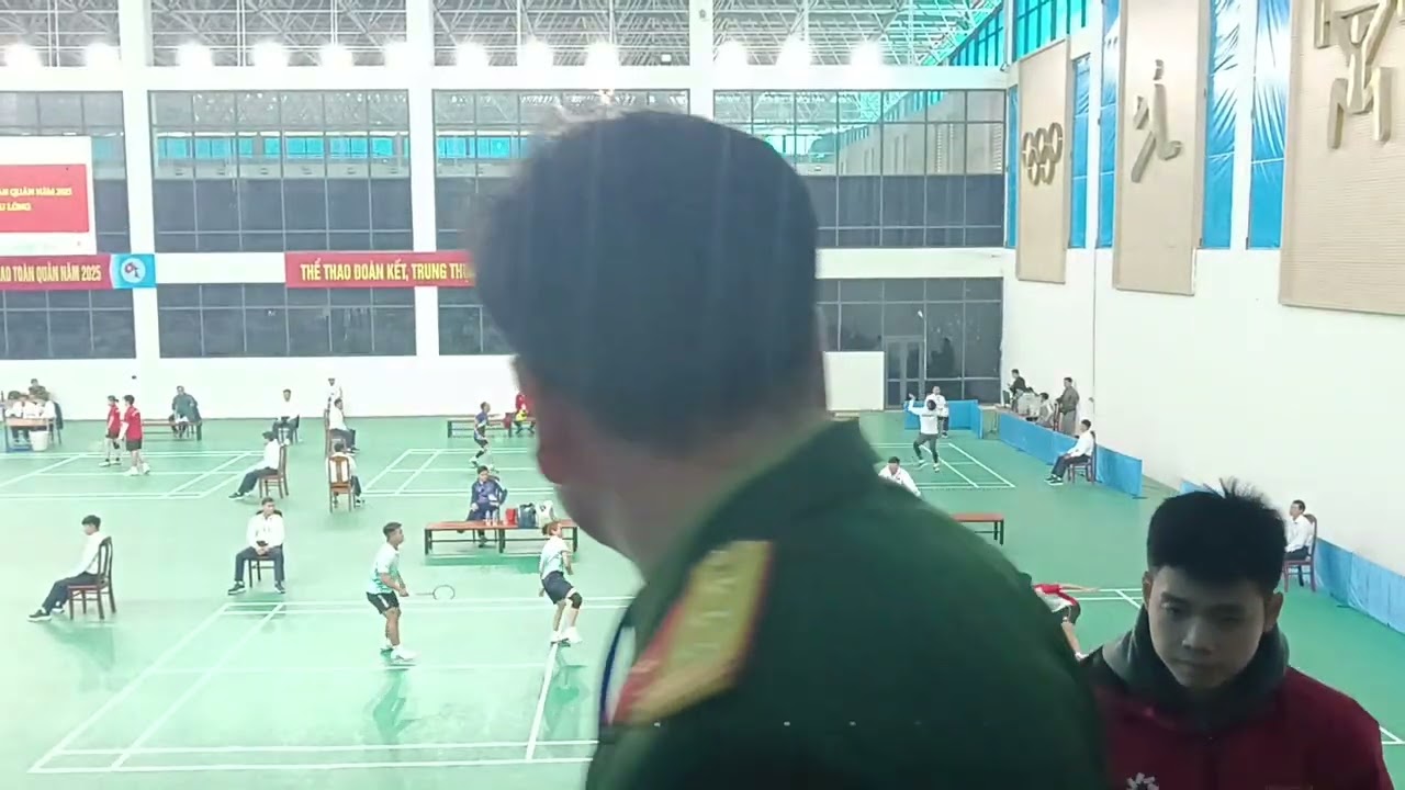 Đôi nam nữ toàn quân pkkq-qchq