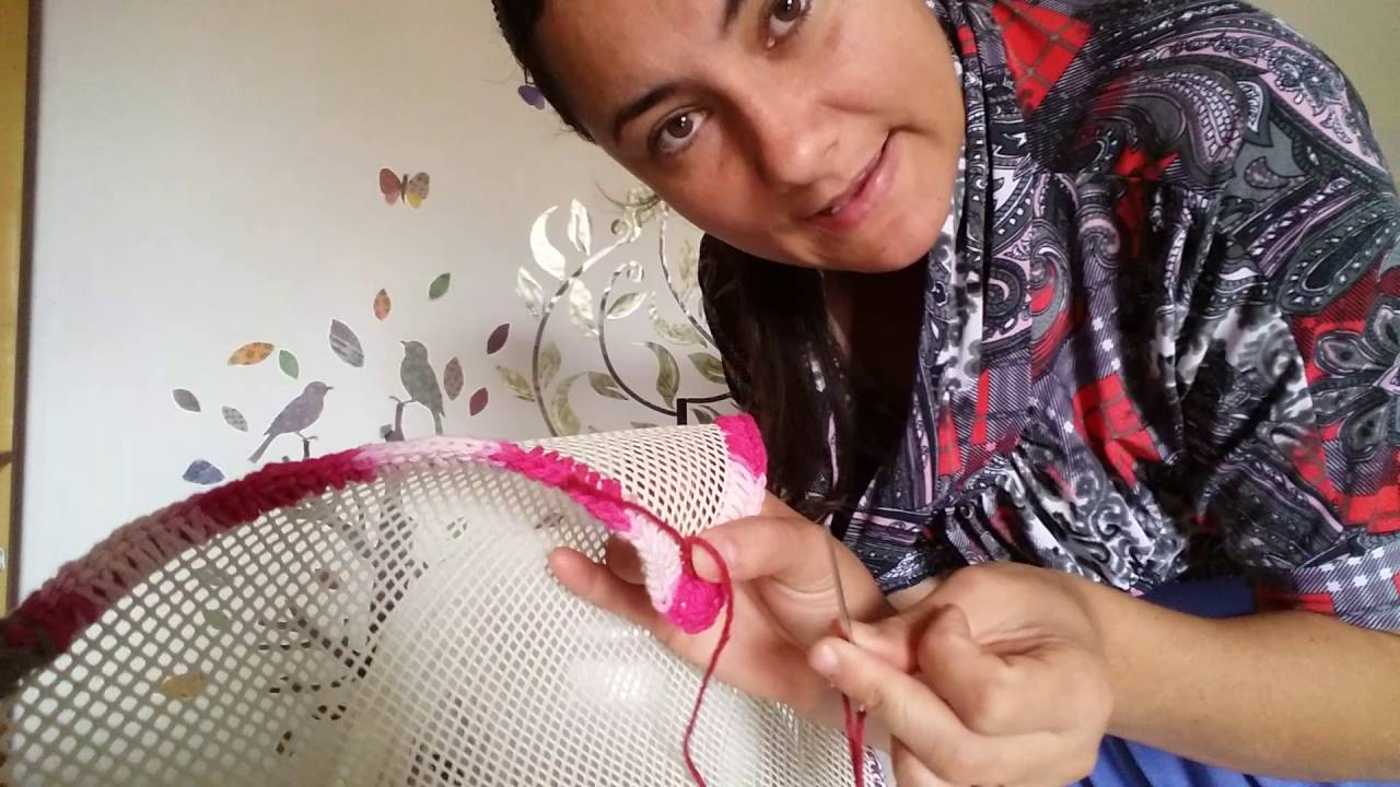 BORDANDO COM BARBANTE NA TALAGARÇA.....TAPETE FACIL.......#EUQUEROAPRENDER