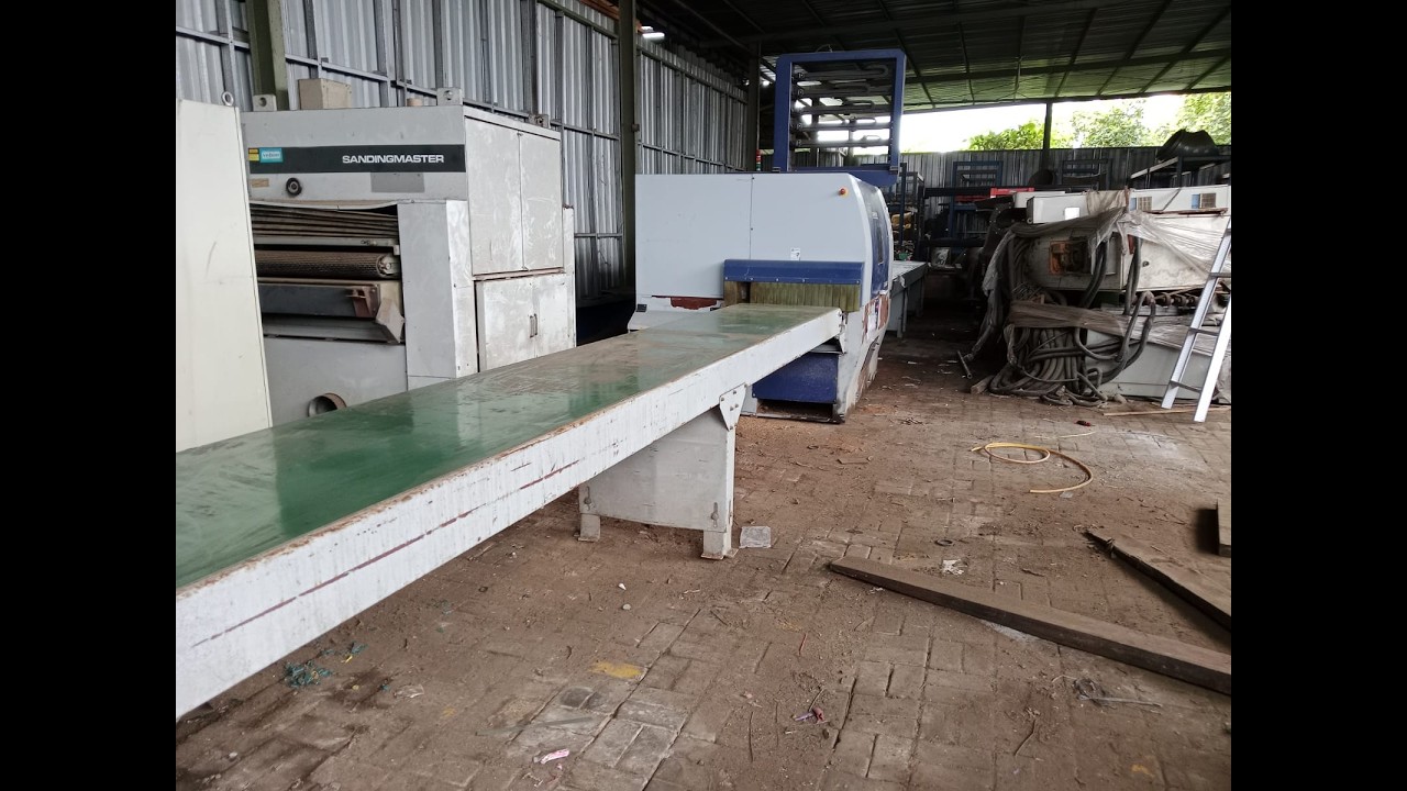 Carpenter Multirip saw available in Indonesia
