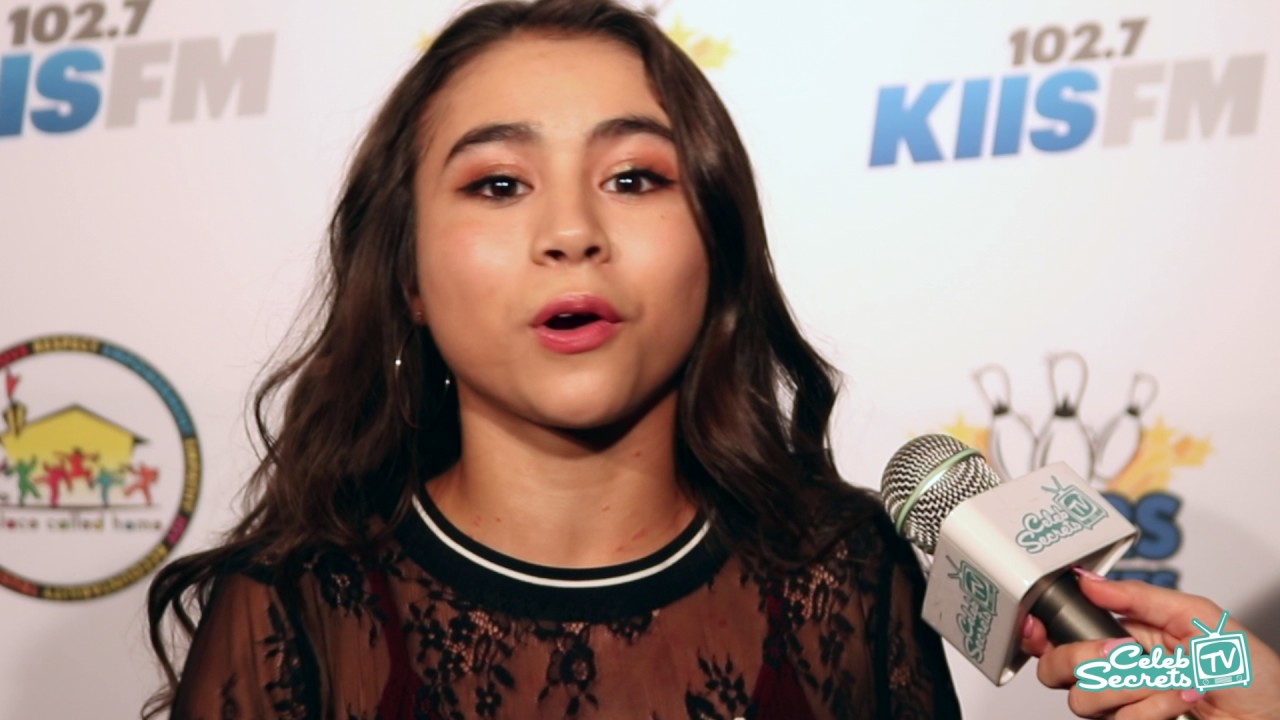 Ciara Wilson Interview: 11th Annual Stars & Strikes Bowling Event | CELEB SECRETS