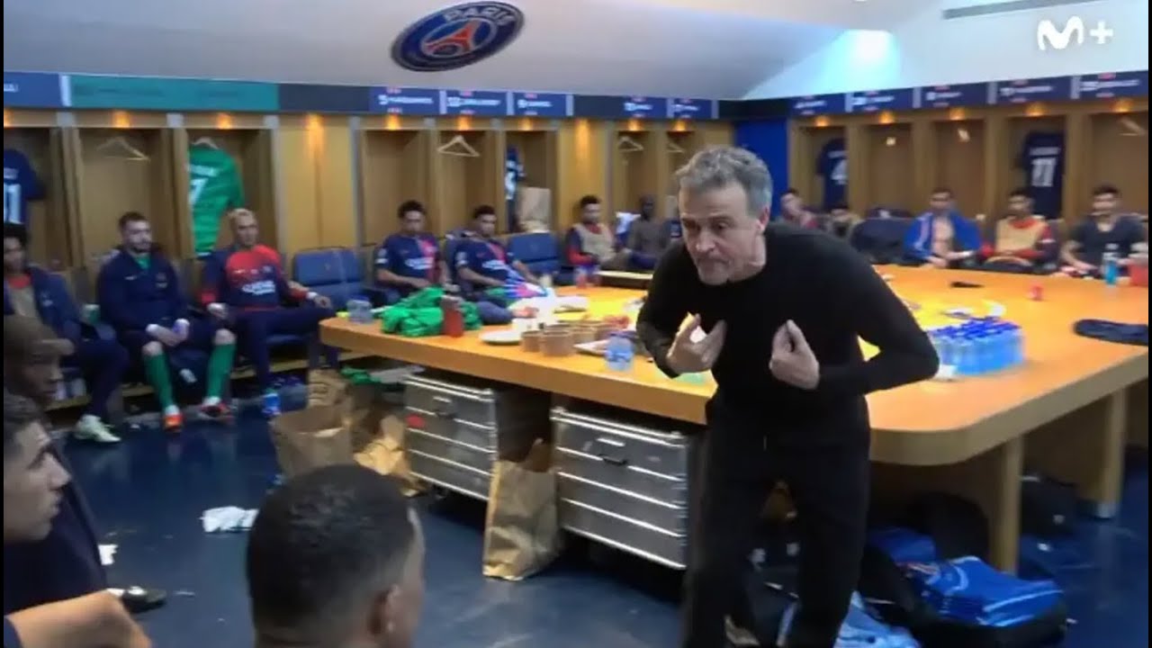 Quand les footballeurs se font recadrer par leur entraineur