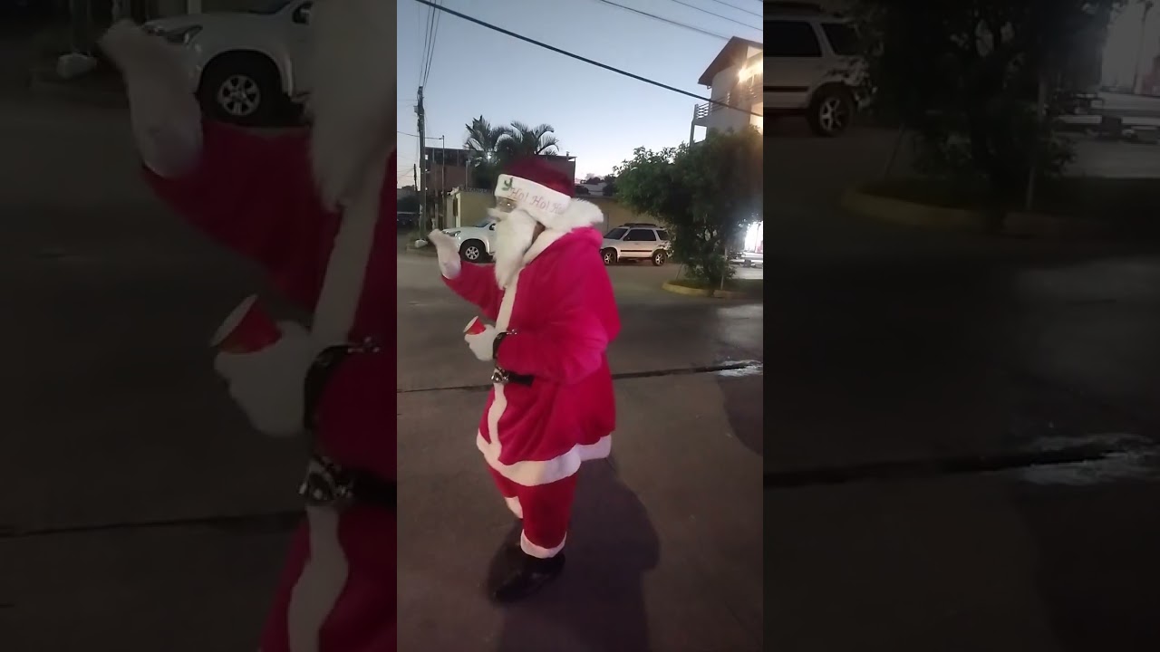 Llevando un momento de Alegría en Navidad 