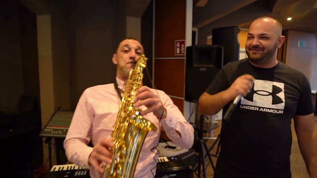 Ascultari banat , joc saxofon Dani vasi , Roscatu , Adrian trusca