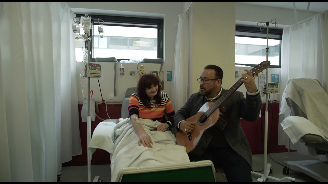 Javier Camarena canta para los pacientes del Hospital 12 de Octubre en Madrid | 06.02.2020