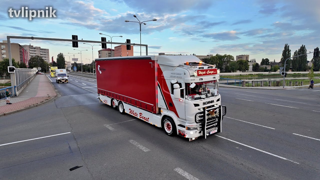 Van & Truck Show Přerov 2024 - večerní spanilá jízda Přerovem - 26.7.2024 - video 3