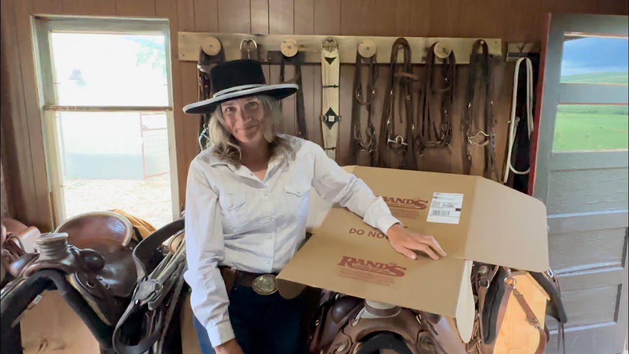 Unboxing My Rands Custom Hat!