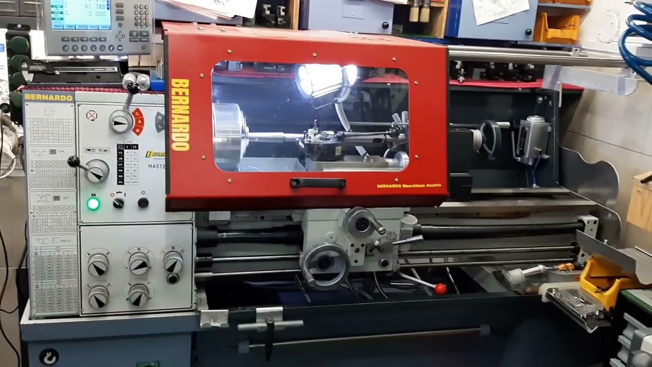Bernardo Master 400 Drehmaschine