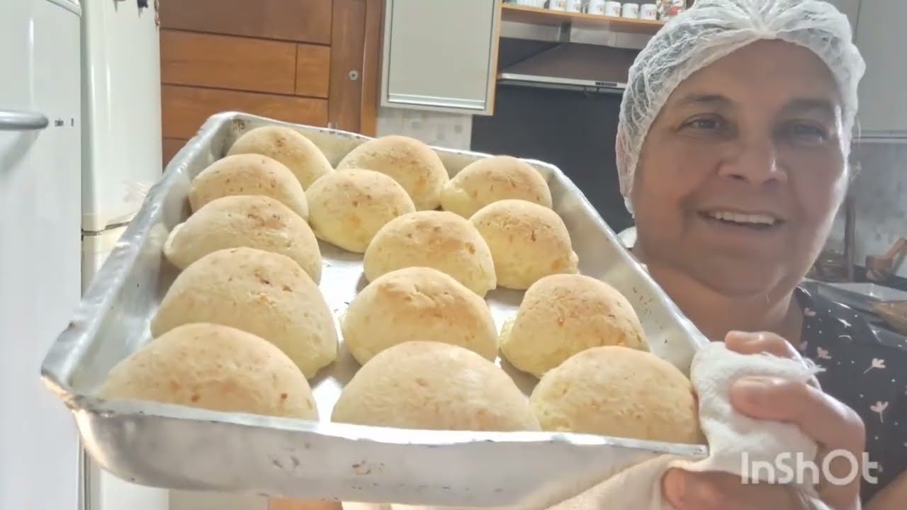 Pão de queijo  Gigantão  receita antiga da minha mãe  guardada  com muito Carinho