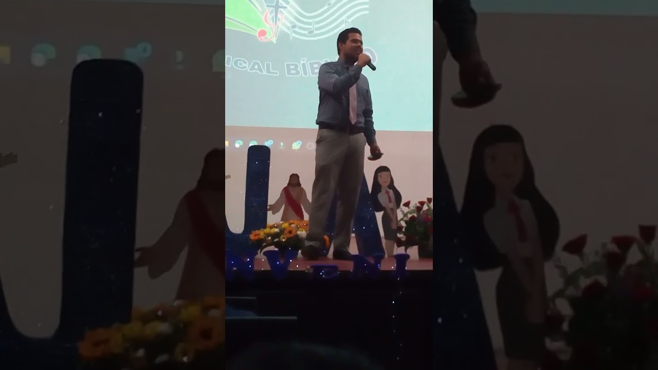 Ismir muños «Viene otra vez  nuestro salvador»