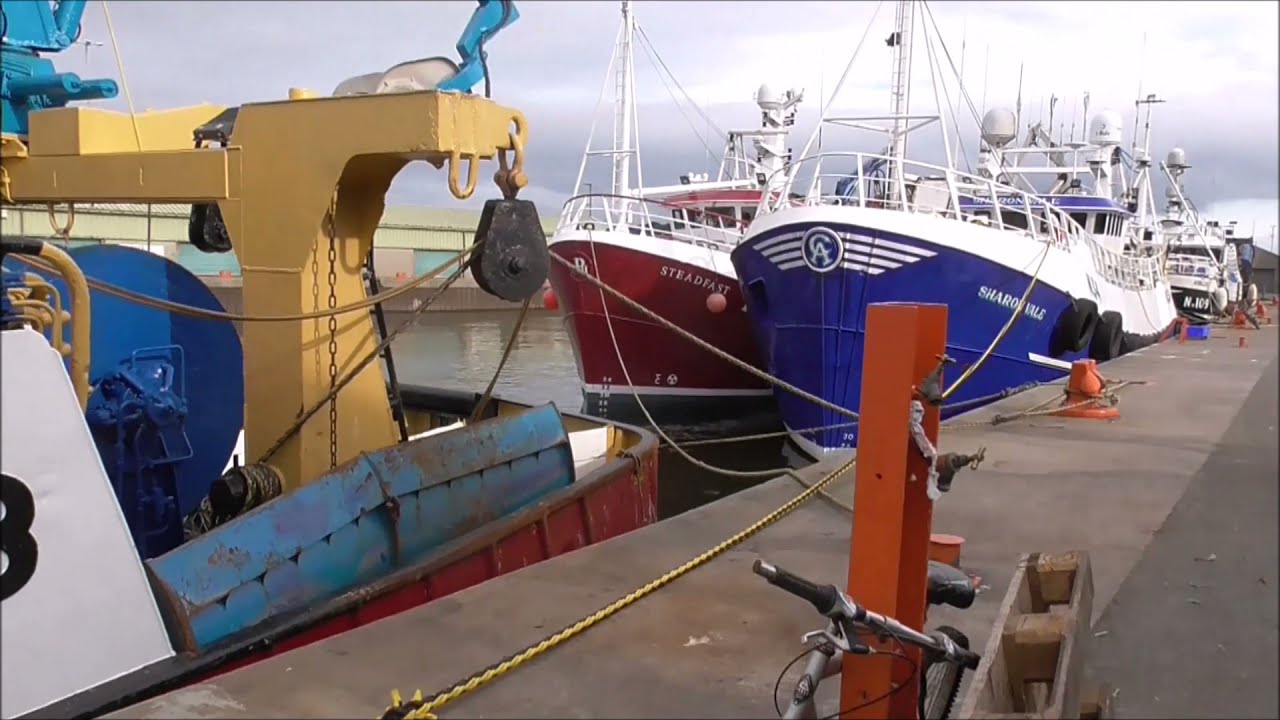 Рыболовные лодки Килкила и прибрежная прогулка по Морну