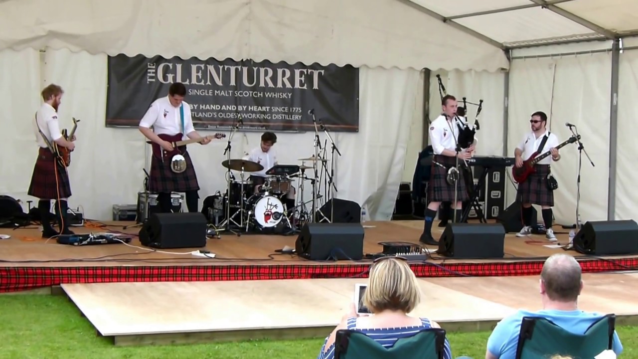 Rollin` Drones, Crieff Highland Gathering. (