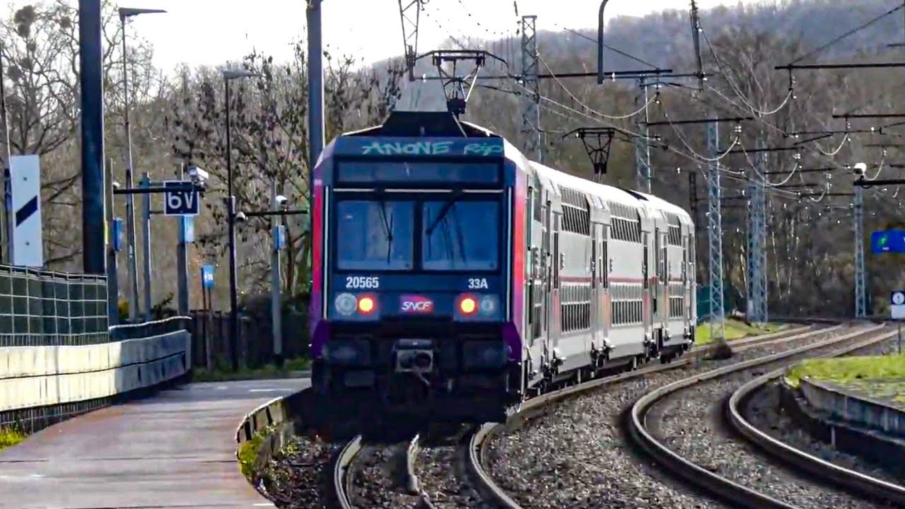 Les trains en livrée Carmillon partie 1
