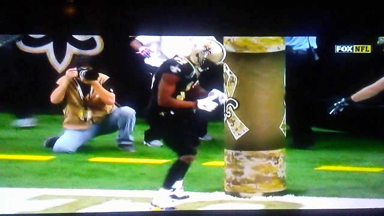 Saints 72 yard touchdown against Rams and cell phone prop celebration