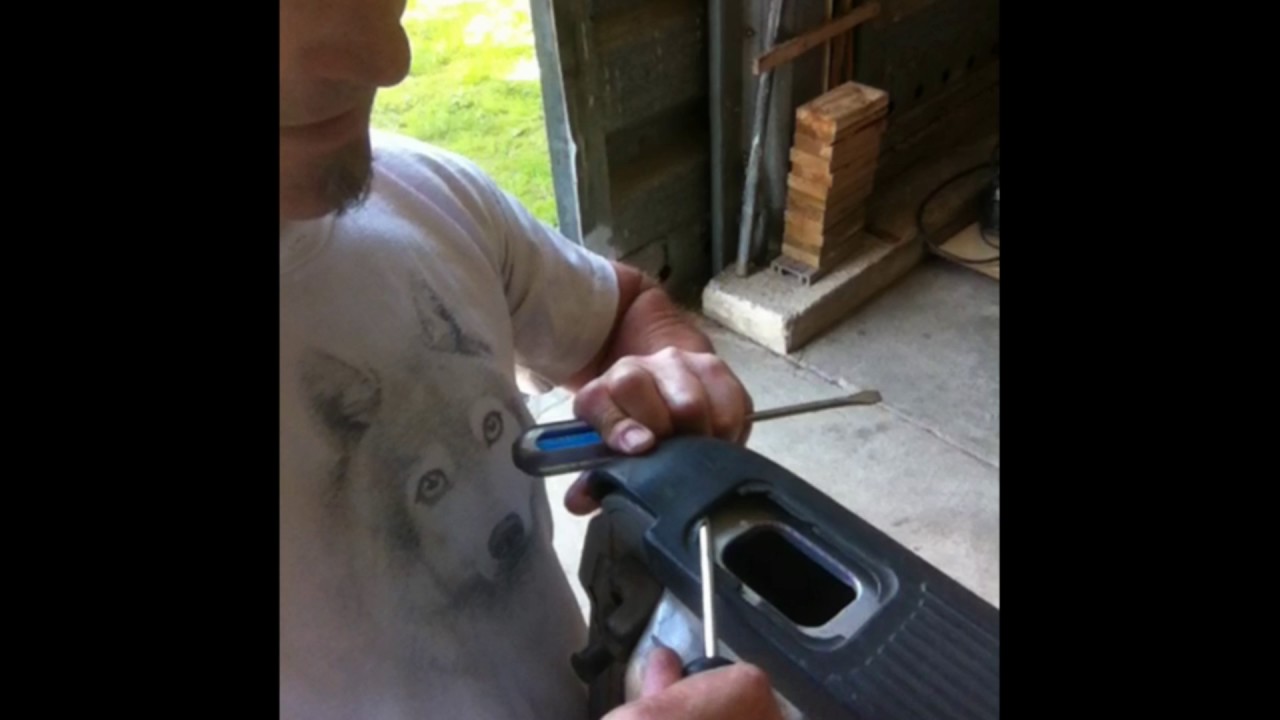 2000 Ford F 150 bed rail cap removal