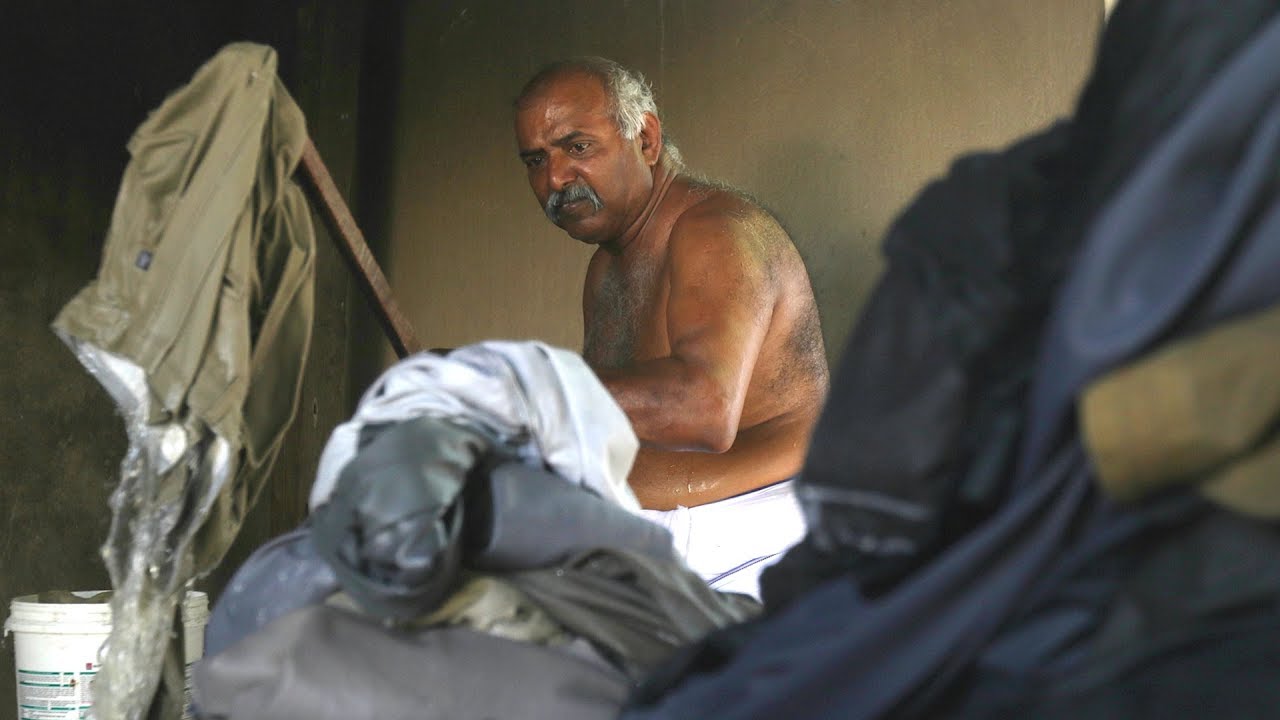 Hand-wash laundry shop owner sees no future for business