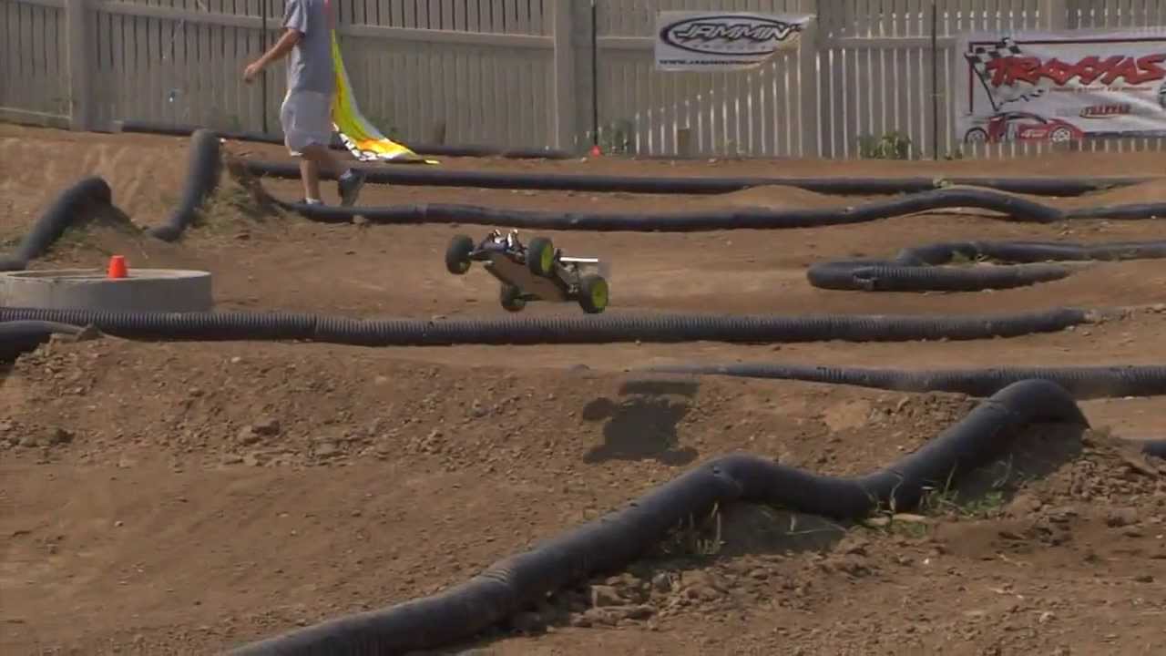 1/8 Scale Offroad racing at the Omaha Hobbytown Hobbyplex